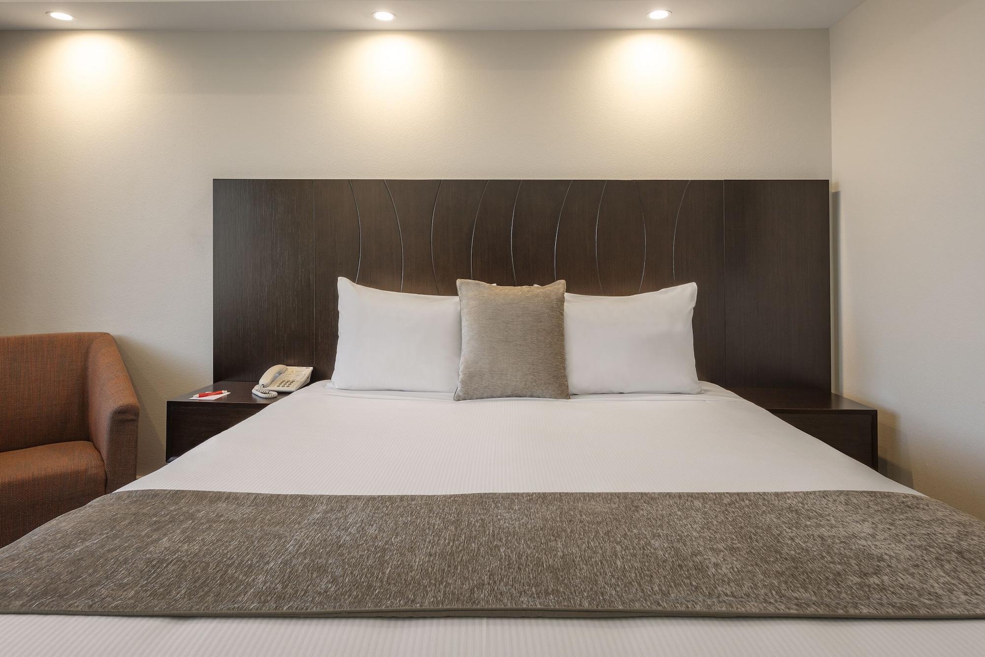 James Cook Hotel Grand Chancellor Уелингтън Екстериор снимка