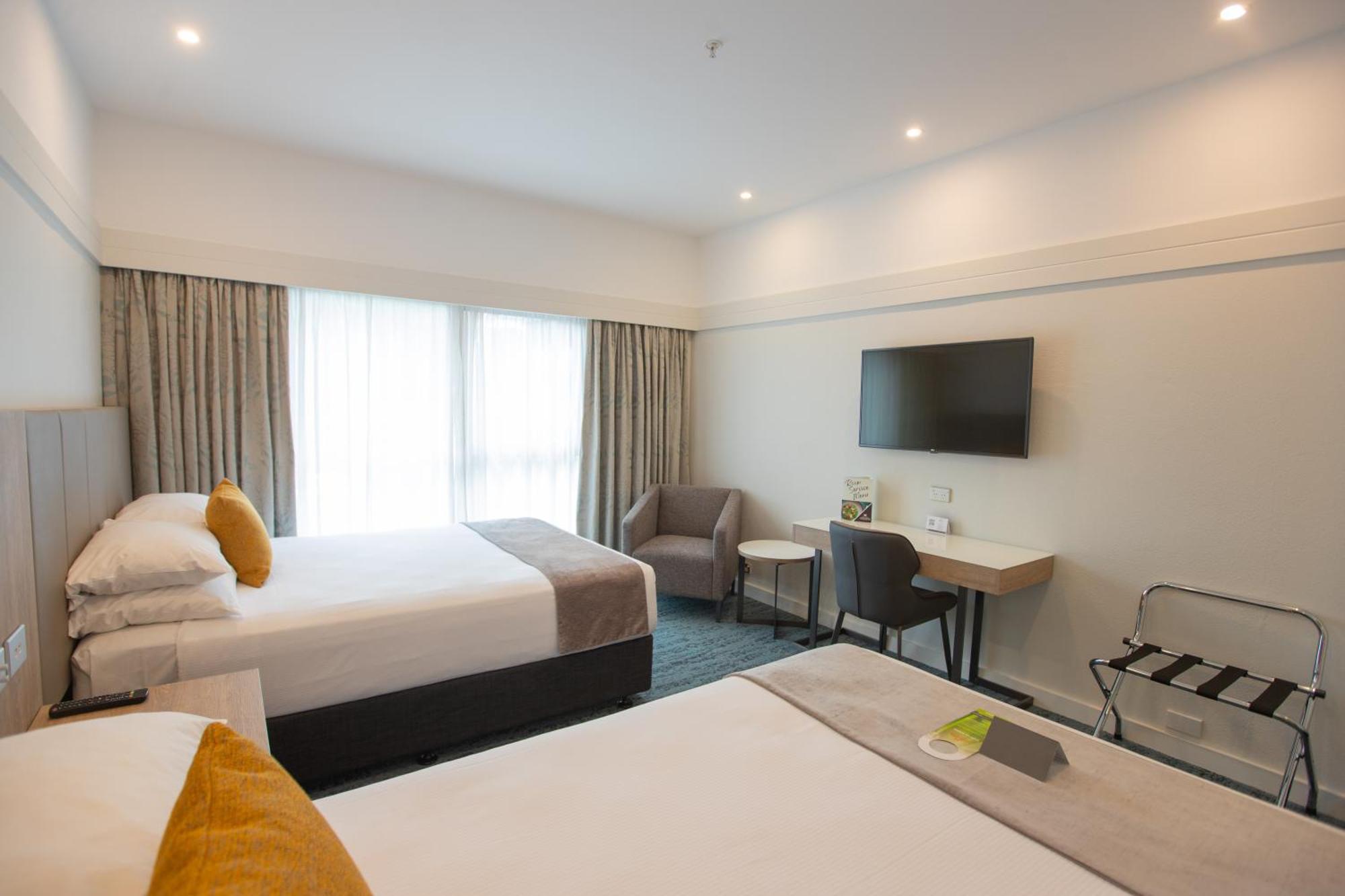 James Cook Hotel Grand Chancellor Уелингтън Екстериор снимка