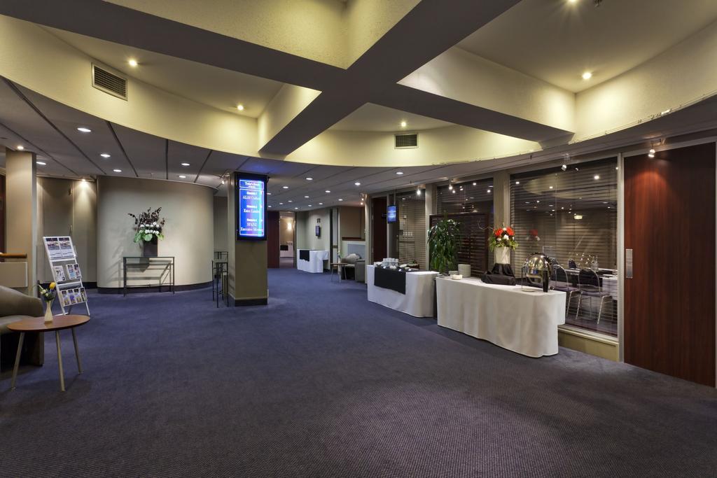 James Cook Hotel Grand Chancellor Уелингтън Екстериор снимка