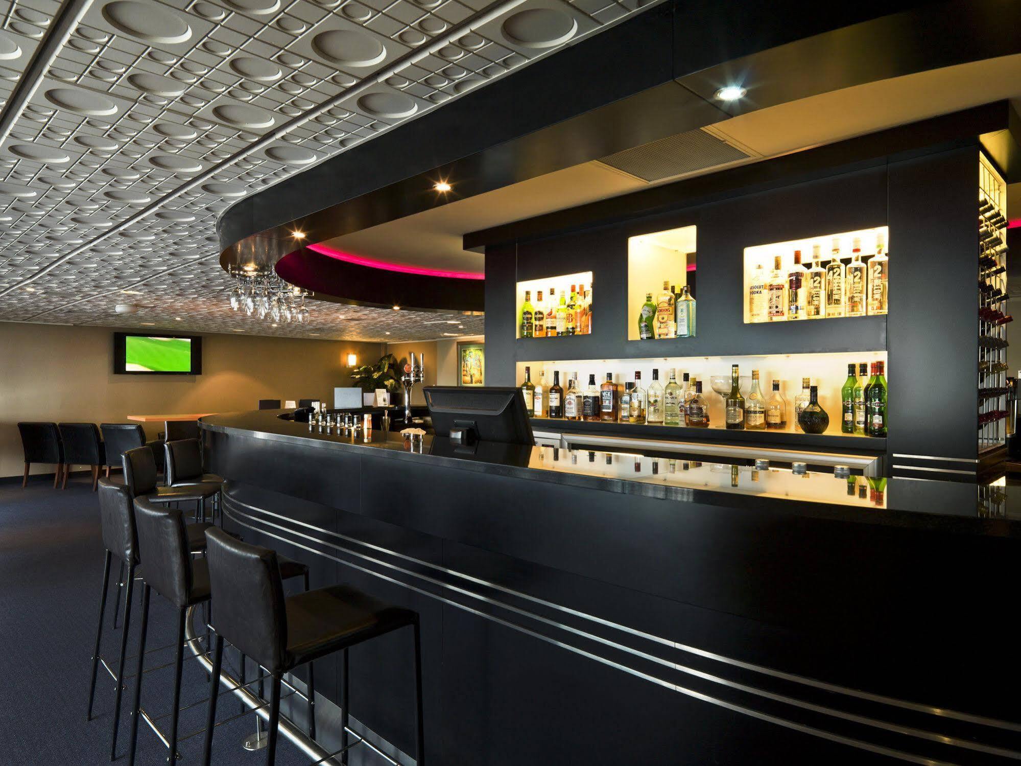 James Cook Hotel Grand Chancellor Уелингтън Екстериор снимка